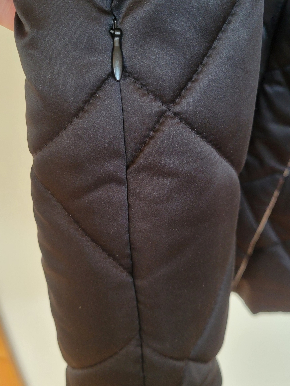 Tribal - BNWOT - Reversible Quilted Hooded Long Vest - Picture 6 of 8